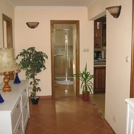 Boglarka Apartman Apartment
