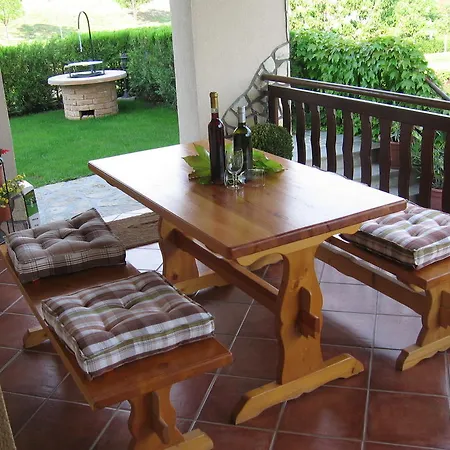 Apartment Boglarka Apartman